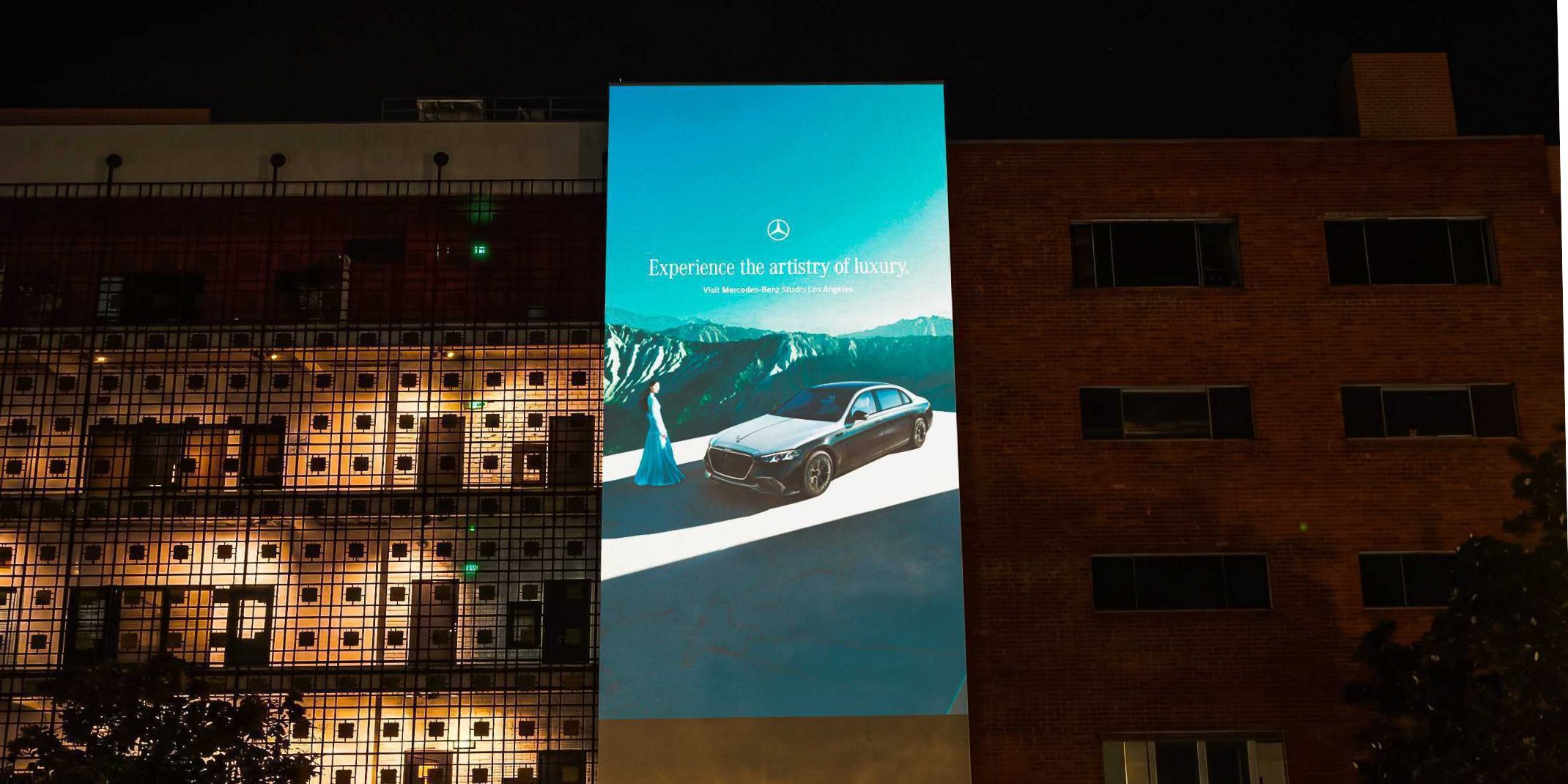 Mercedes-Benz projection campaign